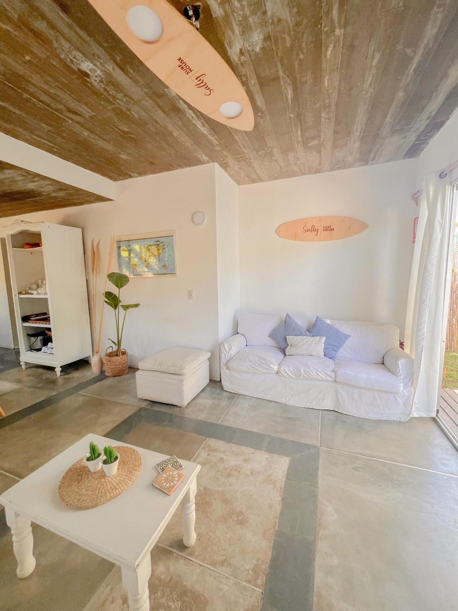 Хостел Salty House La Barra Пунта-дель-Эсте Экстерьер фото